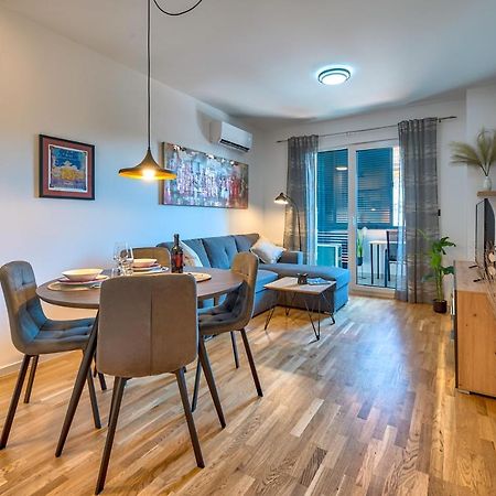 Art Apartment Monvidal Пула Екстер'єр фото