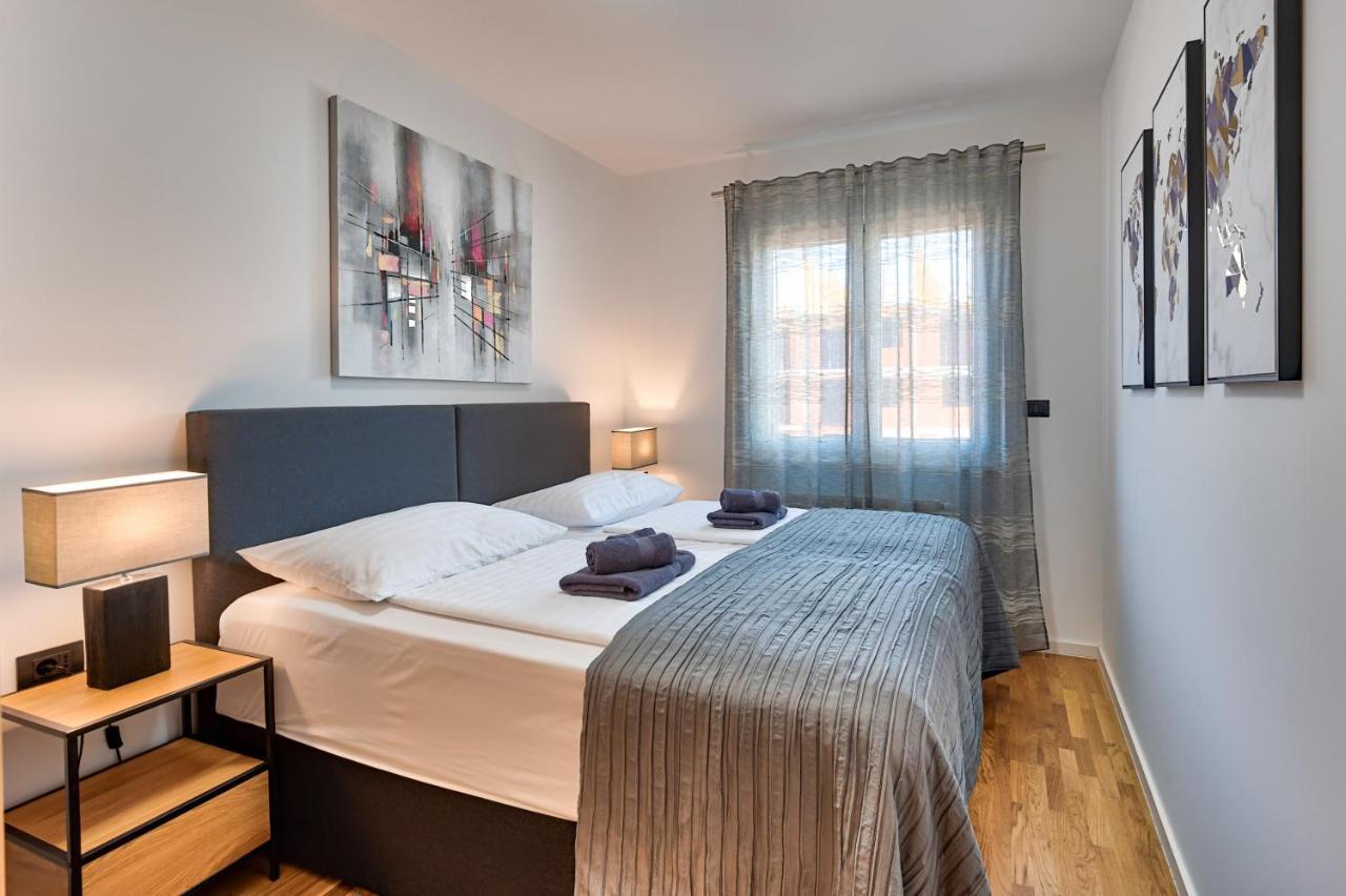 Art Apartment Monvidal Пула Екстер'єр фото