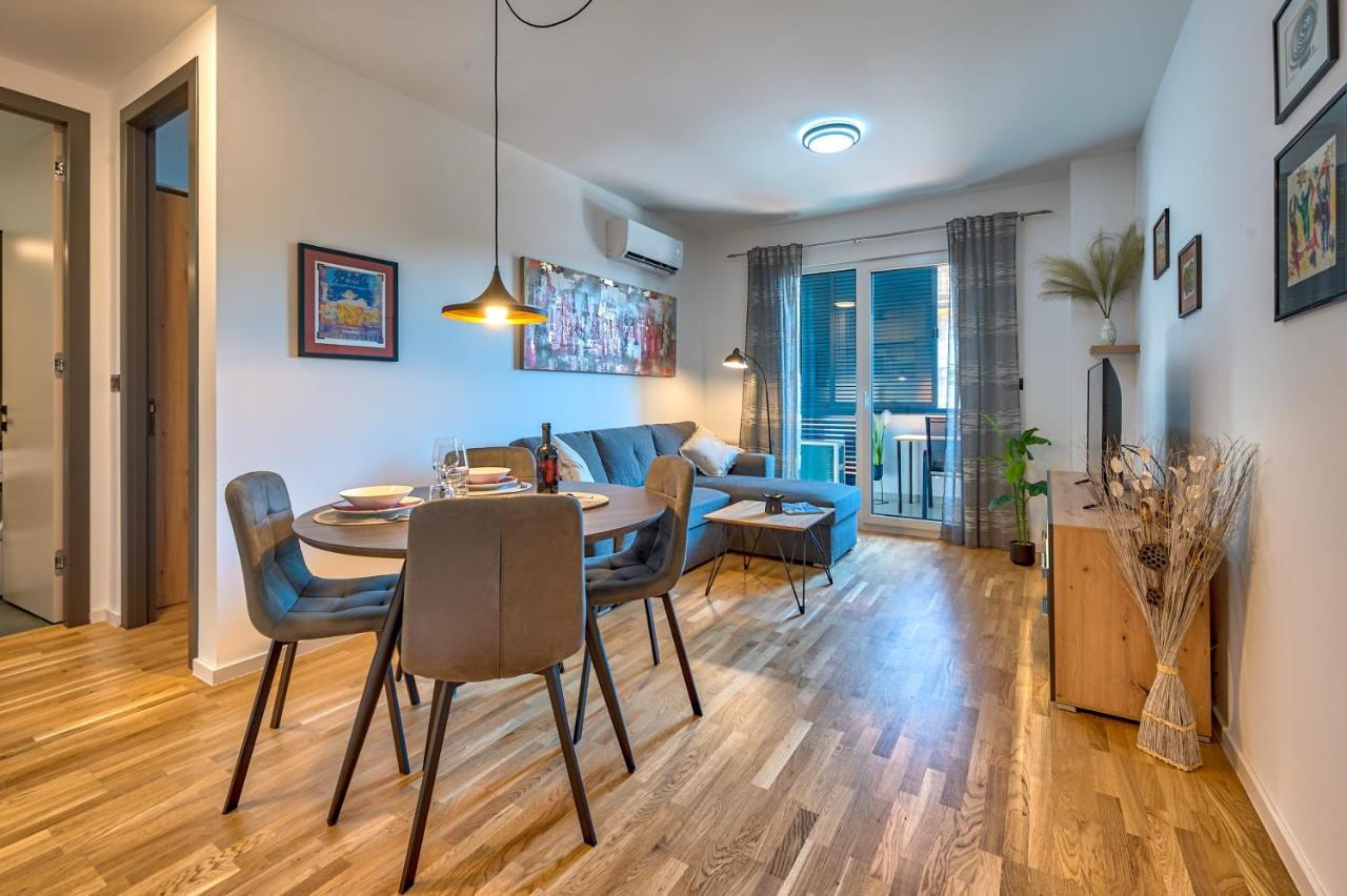 Art Apartment Monvidal Пула Екстер'єр фото